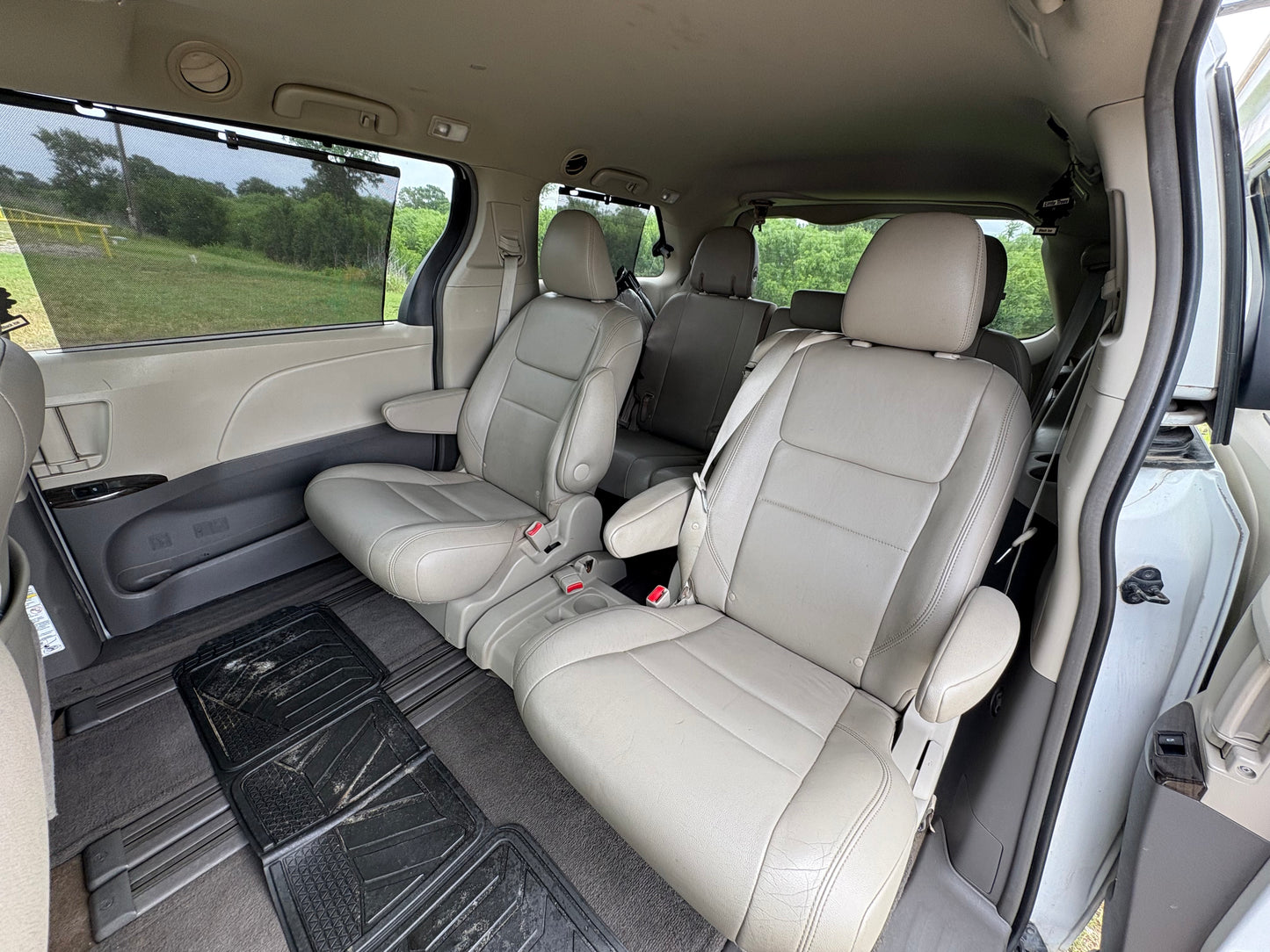 2017 Toyota Sienna XLE