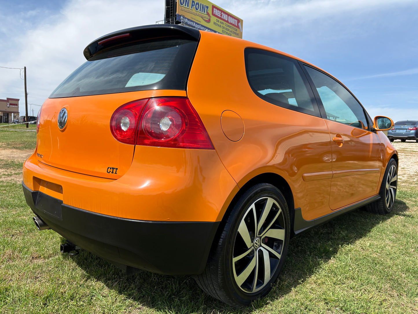 2007 Volkswagen GTI Fahrenheit 415/1200 Magma Orange