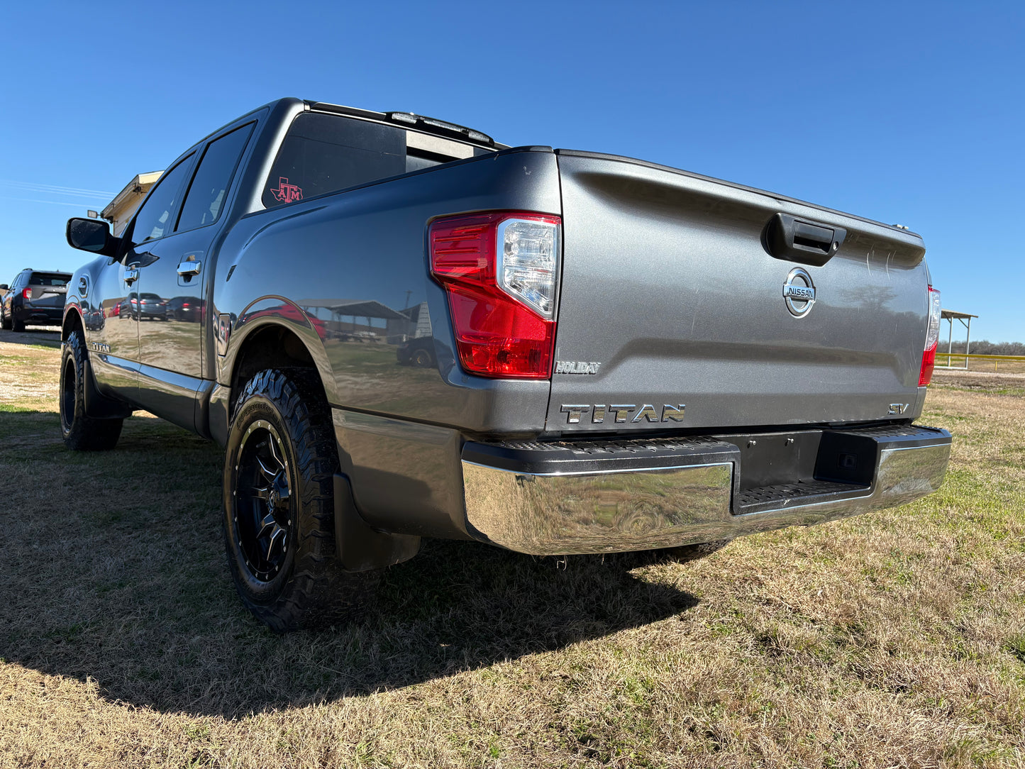 2018 Nissan Titan SV
