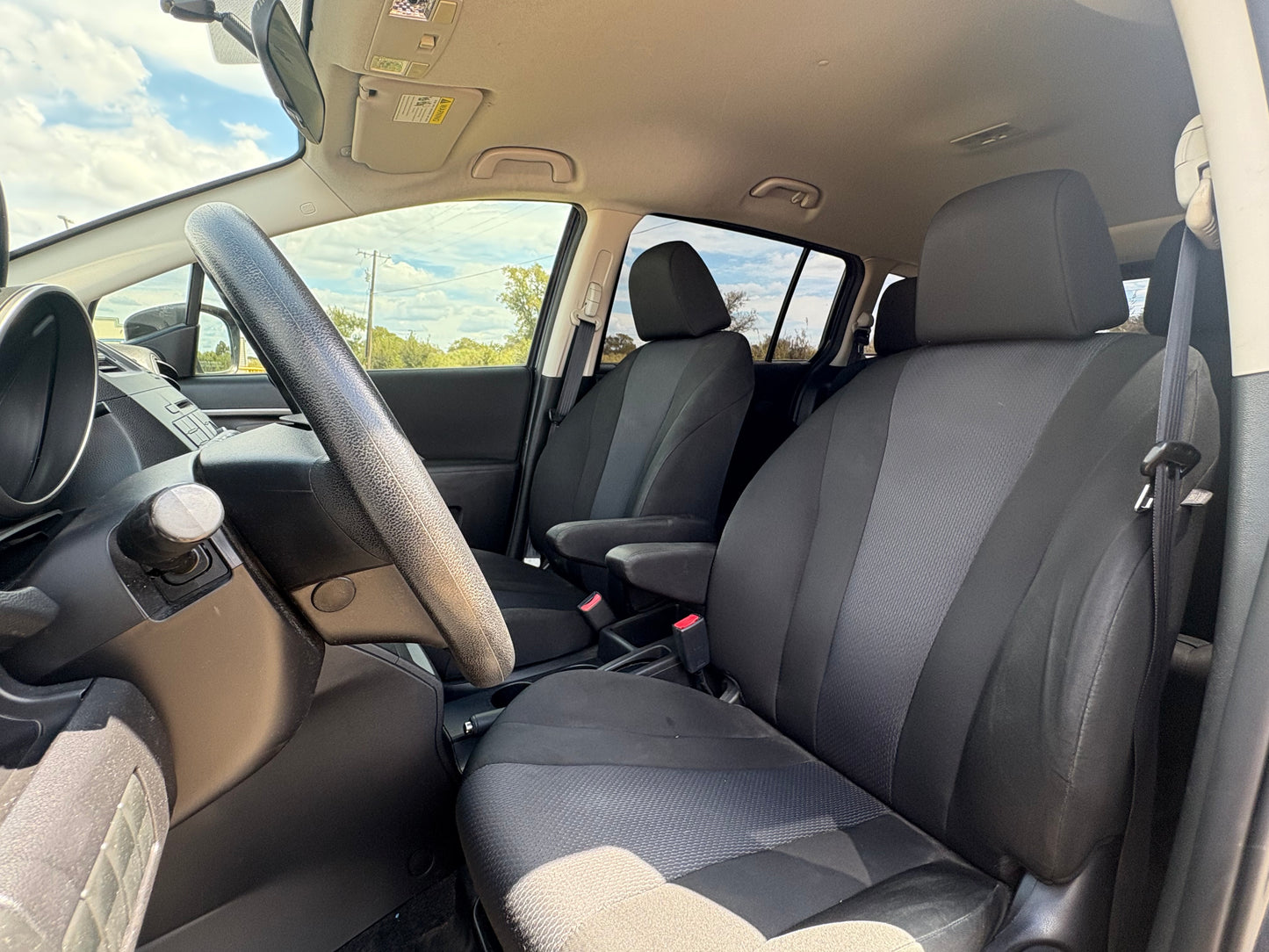 2015 Mazda Mazda5 Sport