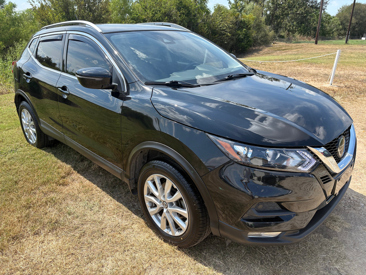 2022 Nissan Rogue Sport SV