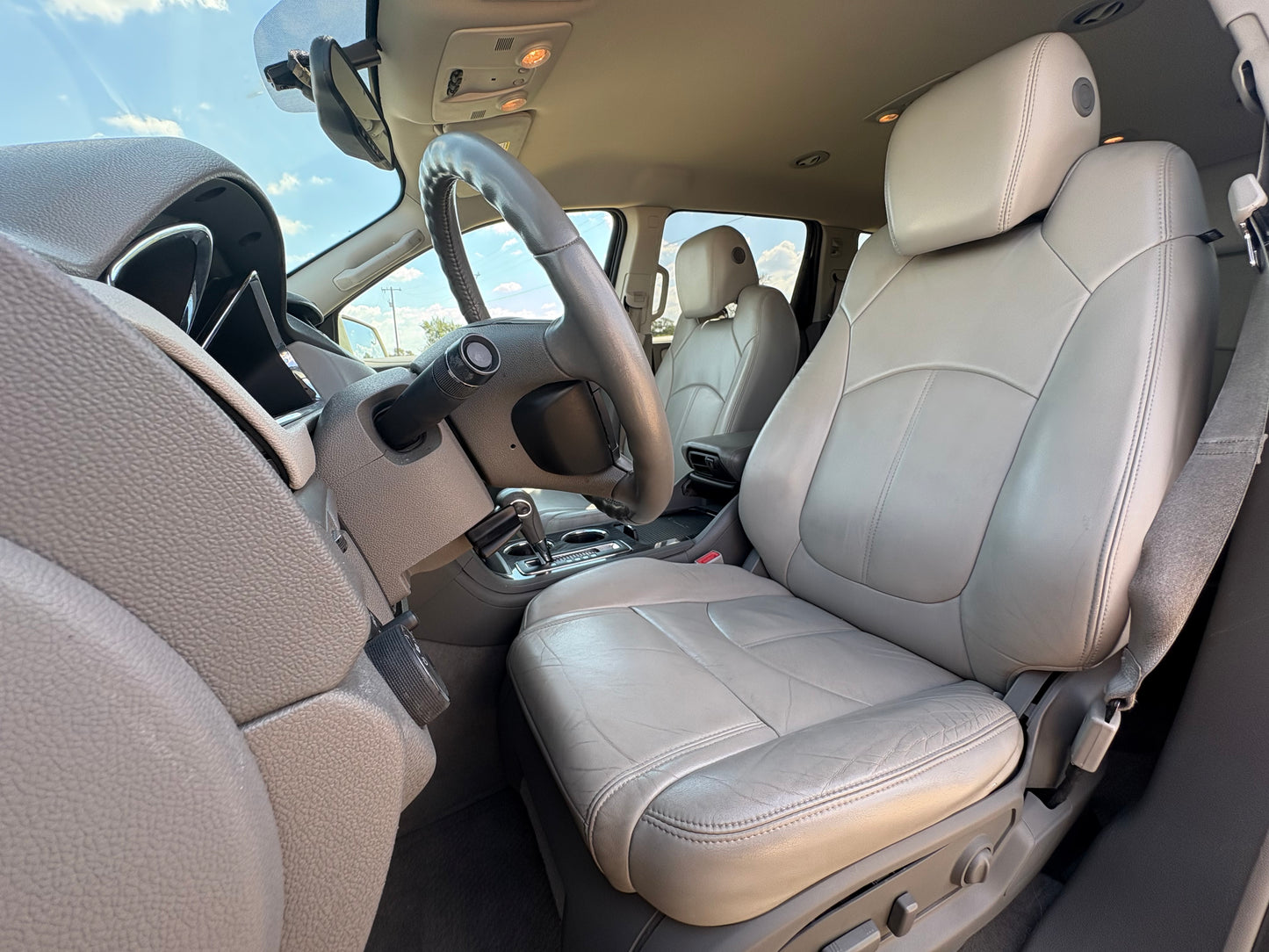 2013 Chevrolet Traverse 2LT