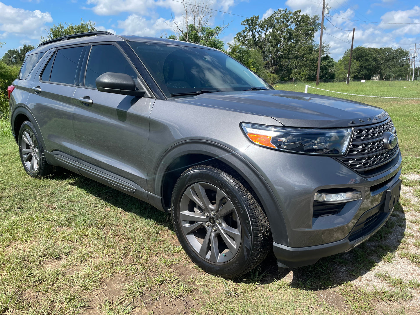 2021 Ford Explorer XLT Carbon Edition