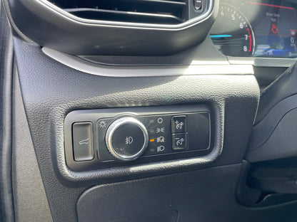 2021 Ford Explorer XLT Carbon Edition