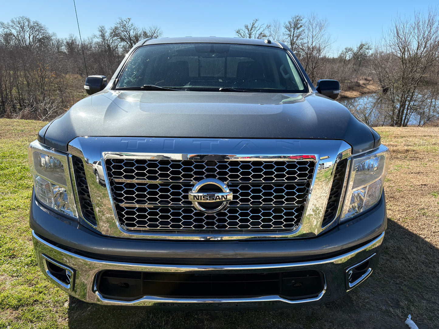 2018 Nissan Titan SV