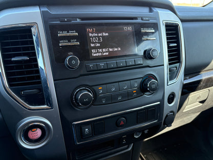 2018 Nissan Titan SV