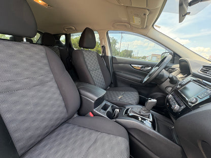 2022 Nissan Rogue Sport SV