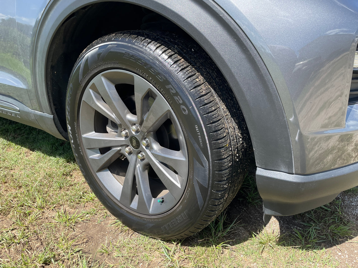 2021 Ford Explorer XLT Carbon Edition