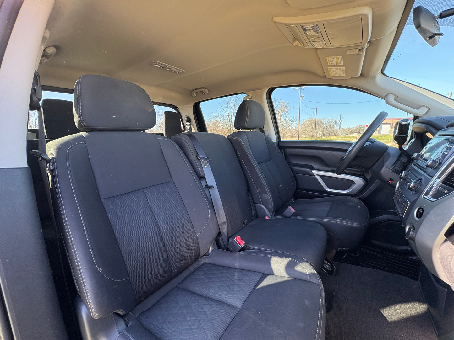 2018 Nissan Titan SV