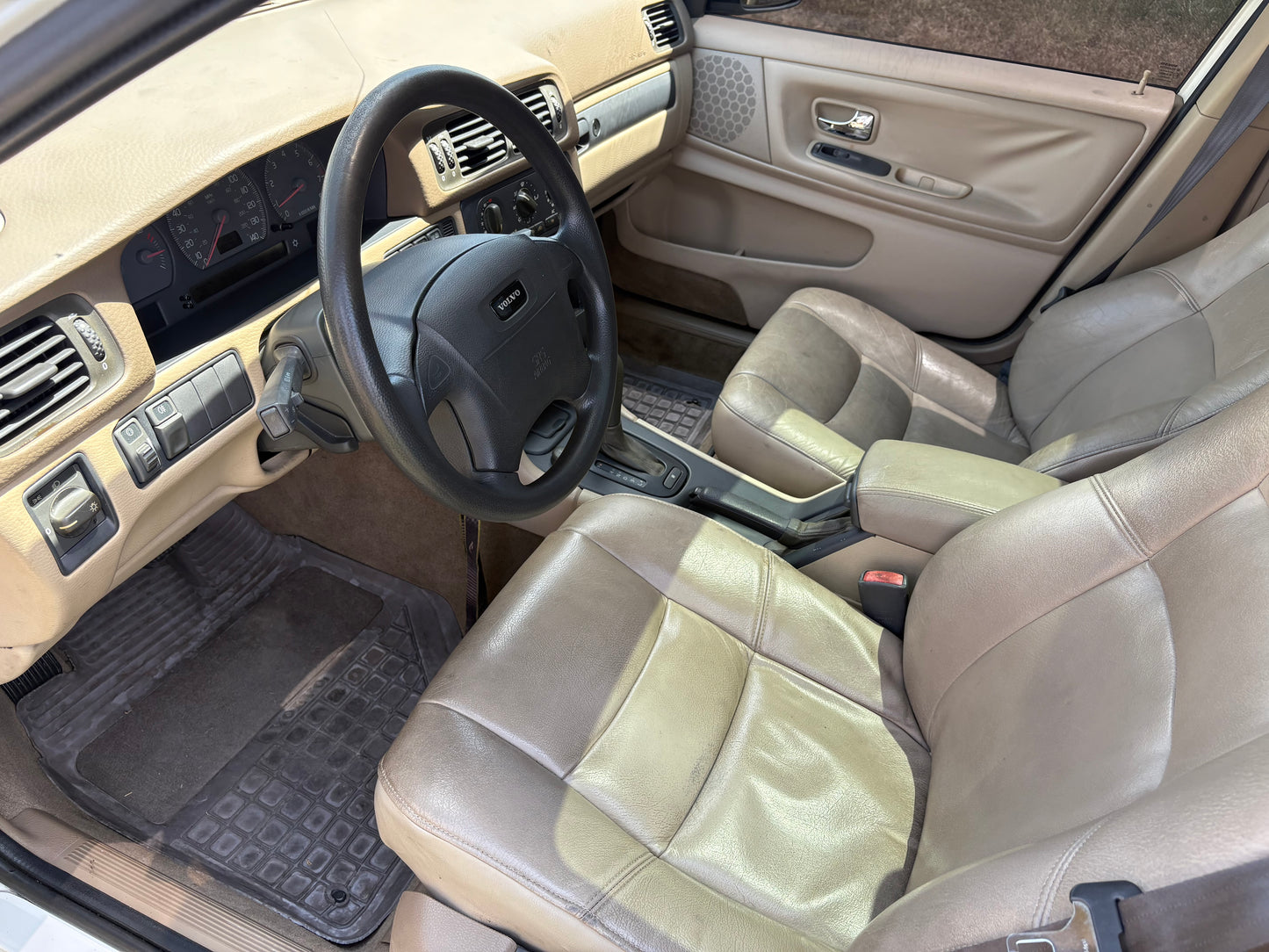 1999 Volvo V70 Wagon