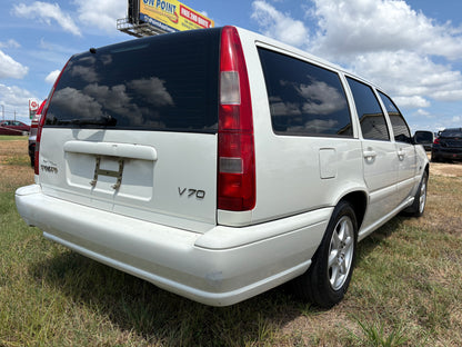 1999 Volvo V70 Wagon