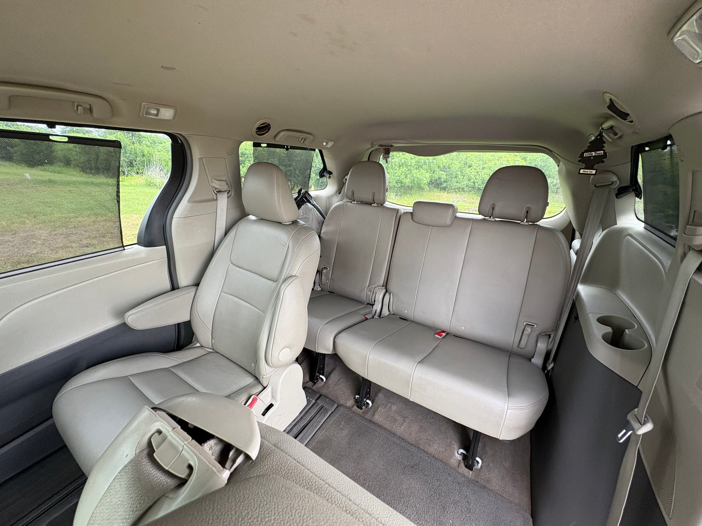 2017 Toyota Sienna XLE